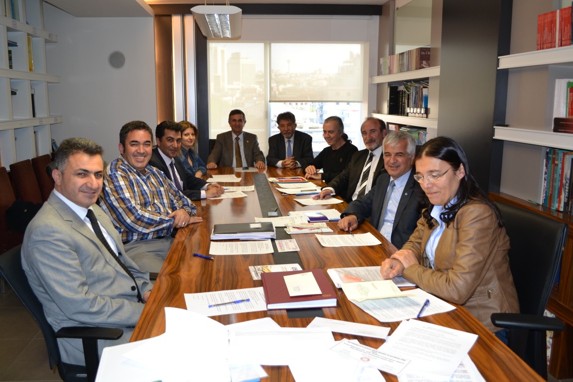 CHP MİLLETVEKİLİ DEMİRÖZ`DEN ODA`MIZA ZİYARET