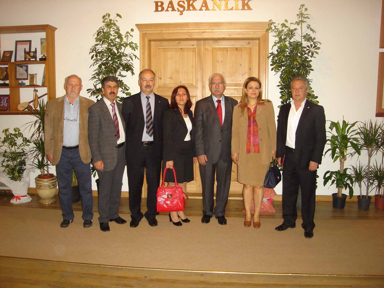 BELEDİYE BAŞKANLARINA TEBRİK ZİYARETİ