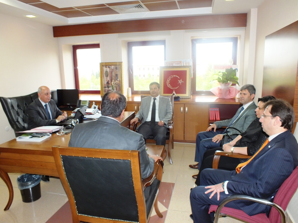 REKTÖR YARDIMCILARINA ZİYARET