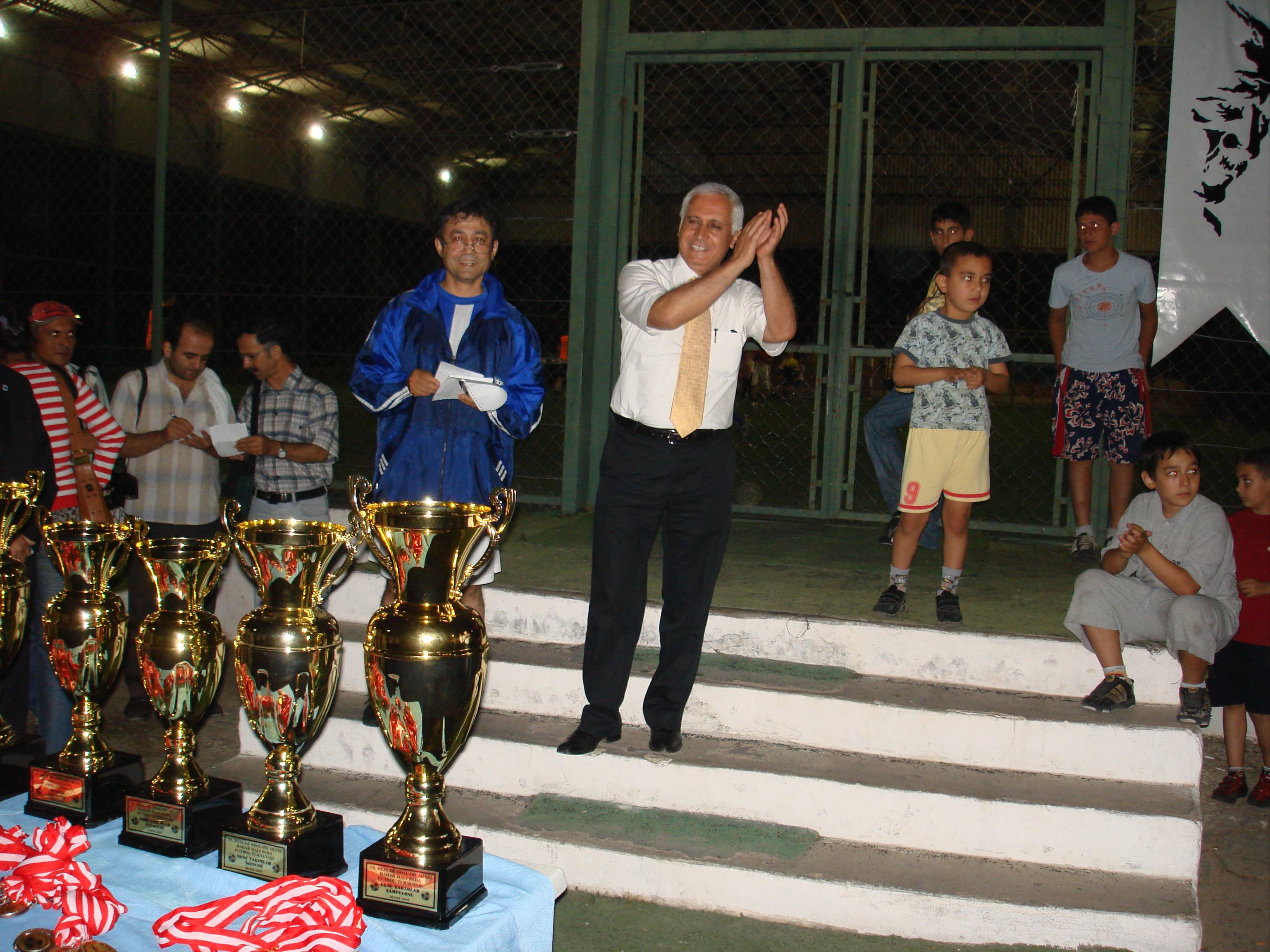 BAHAR FUTBOL TURNUVASI SONA ERDİ