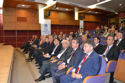 "AİLE ÇİFTÇİLİĞİ: DÜNYAYI BESLE, YERYÜZÜNÜ ÖNEMSE"