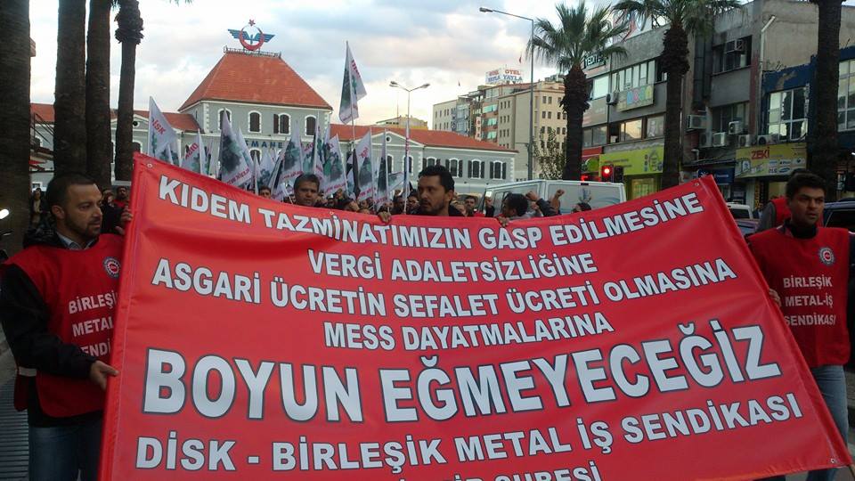 DİSK BİRLEŞİK METAL İŞTEN VERGİ ADALETSİZLİĞİNE TEPKİ 