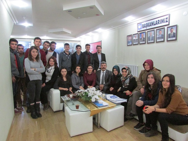 ZMO GENÇLE ŞUBEMİZDE SÖYLEŞİ