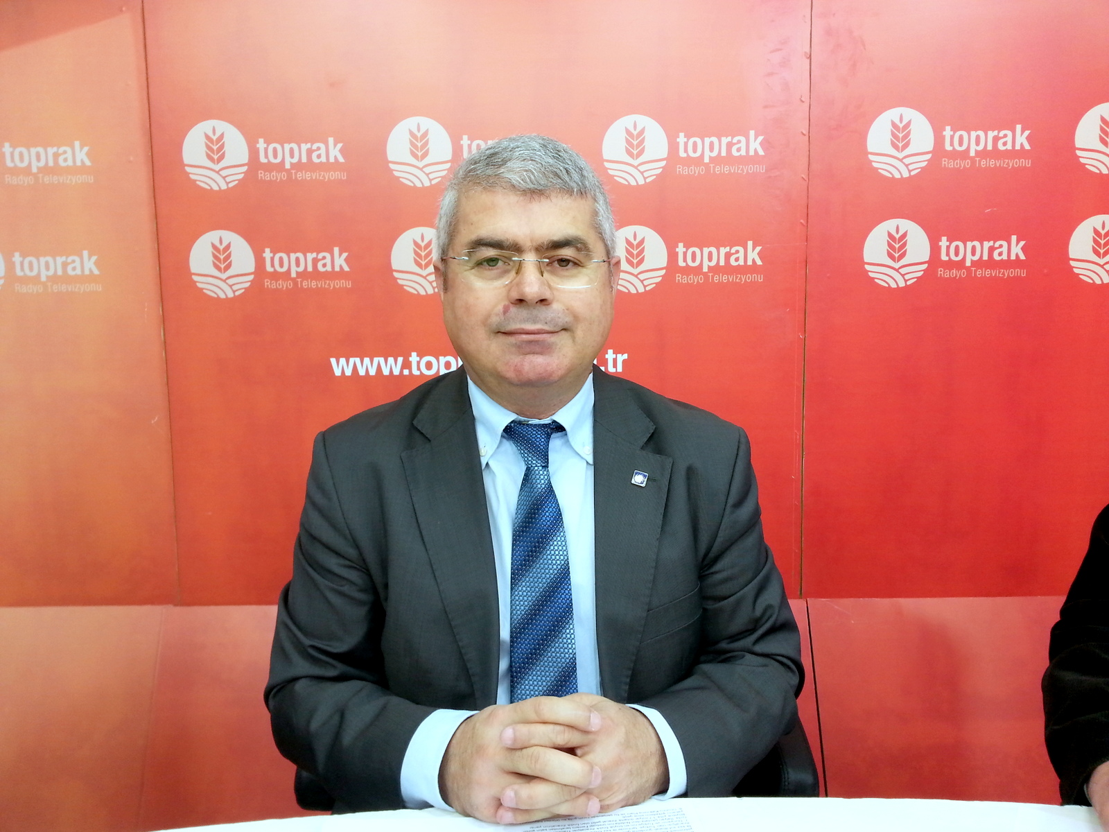 TOPRAK TV YAYINI