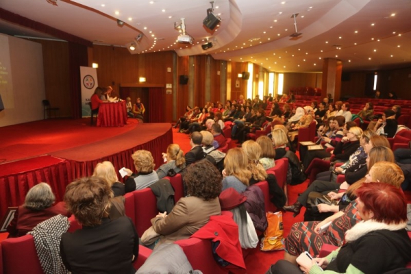 ESKİŞEHİR BÜYÜKŞEHİR KENT KONSEYİ KADIN MECLİSİ GENEL KURULU`NA KATILDIK