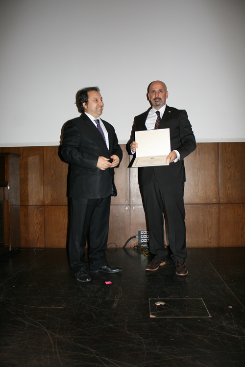 AÜZF`DE DEVİR TESLİM TÖRENİ