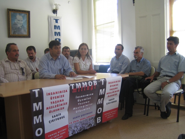 14 EKİM TMMOB MİTİNGİNE YÖNELİK BASIN AÇIKLAMASI ODA ŞUBEMİZDE YAPILDI