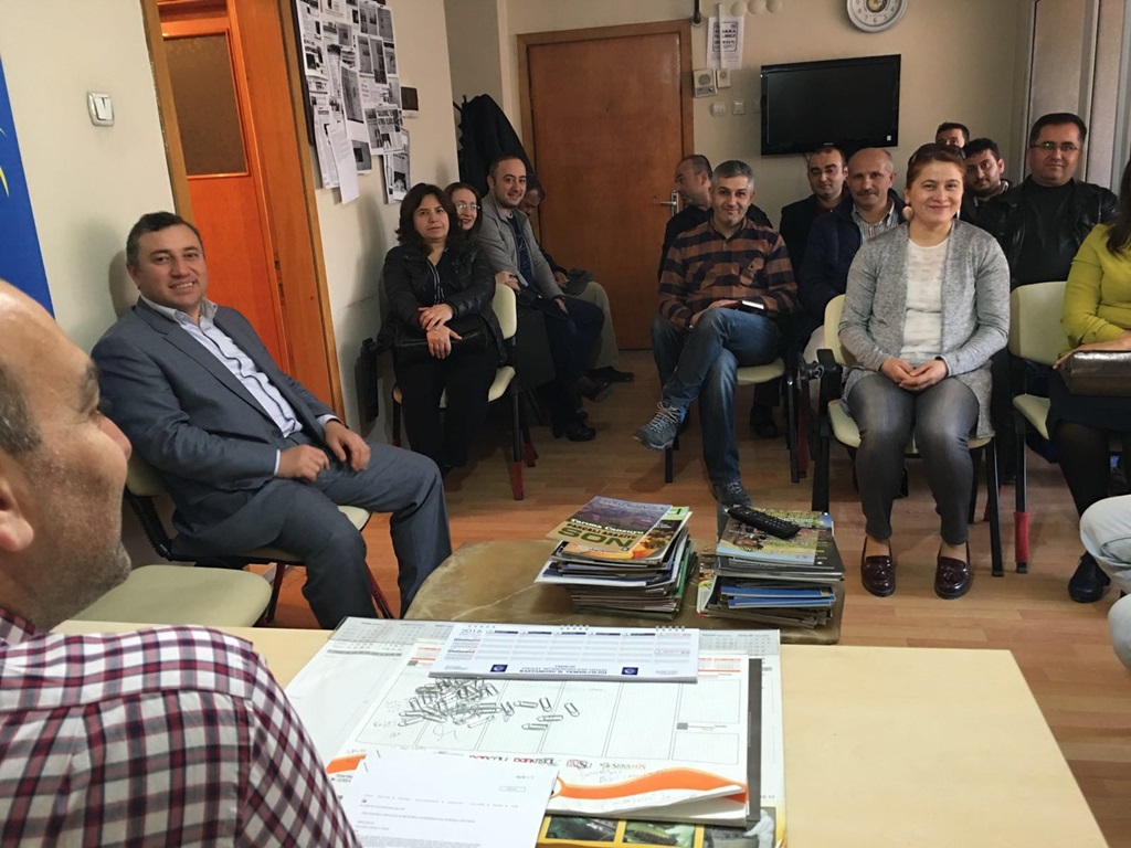 KASTAMONU İL TEMSİLCİLİĞİNCE KAMULAŞTIRMA BİLİRKİŞİLERİ İLE TOPLANTI YAPILDI