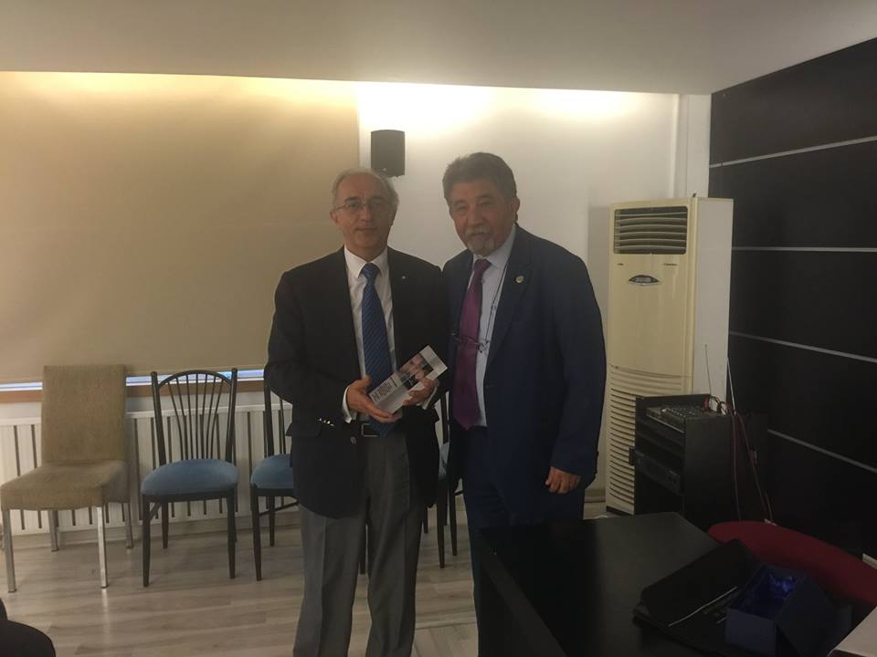 TMMOB YÖNETİM KURULU ÜYEMİZE PLAKET