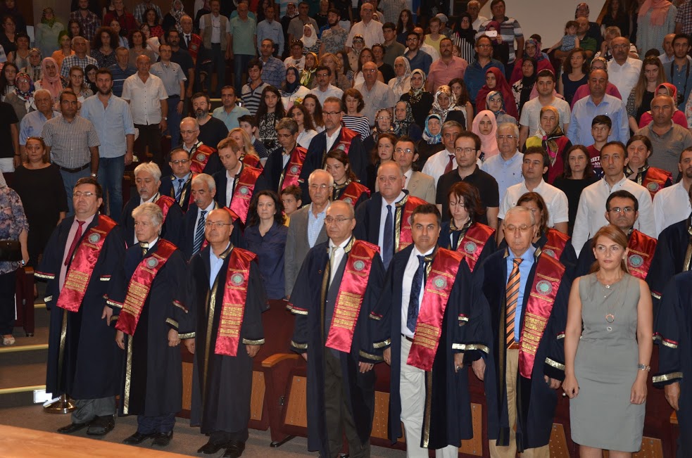 ULUDAĞ ÜNİVERSİTESİ ZİRAAT FAKÜLTESİ MEZUNİYET TÖRENİ