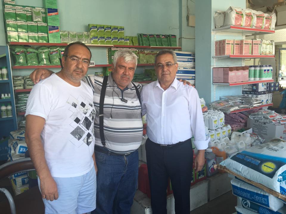 MERSİN KURUÇEŞME`DE  ZİRAİ İLAÇ BAYİLERİNİ ZİYARET