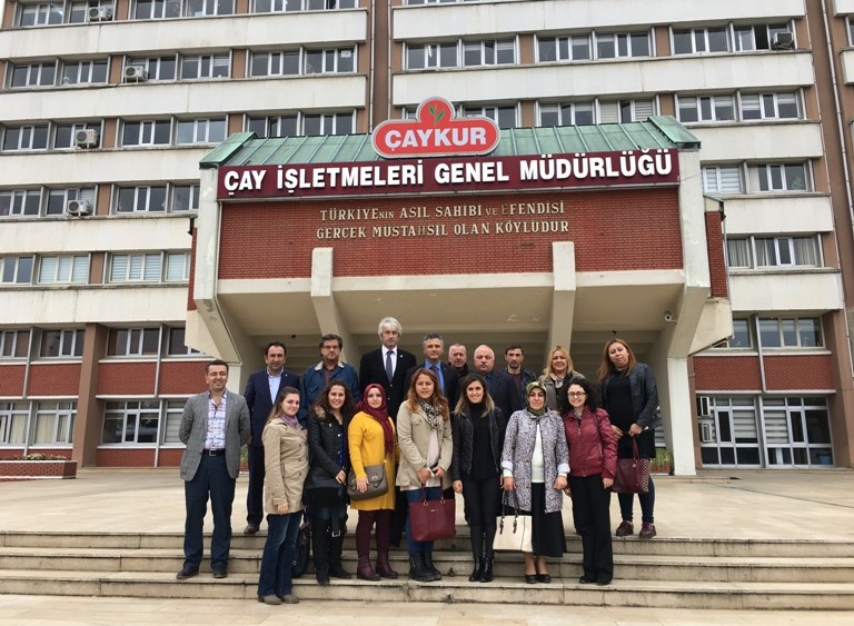 ÇAYKUR GENEL MÜDÜR YARDIMCISI DR. TURGAY TURNA`YI MAKAMINDA ZİYARET ETTİK.