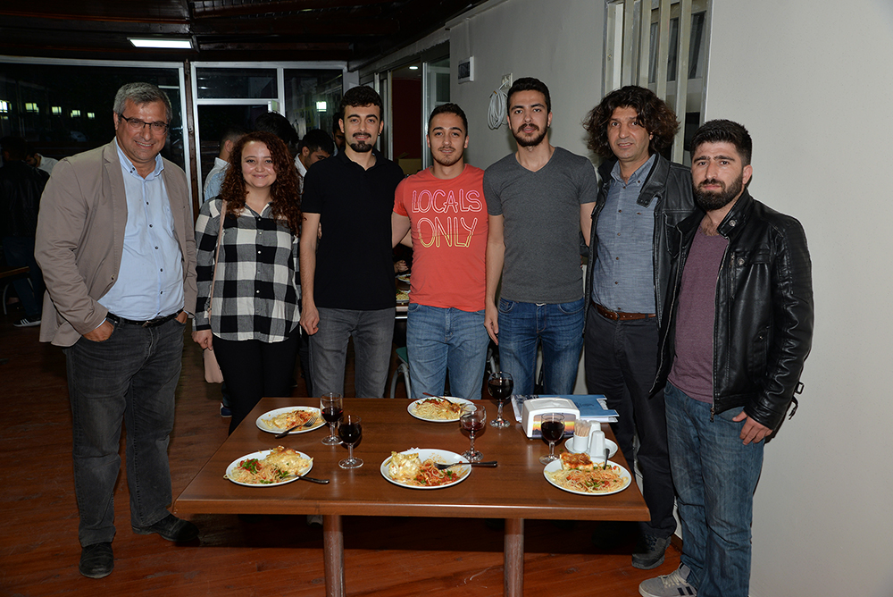 MAKARNA VE ŞARAP ŞENLİĞİ