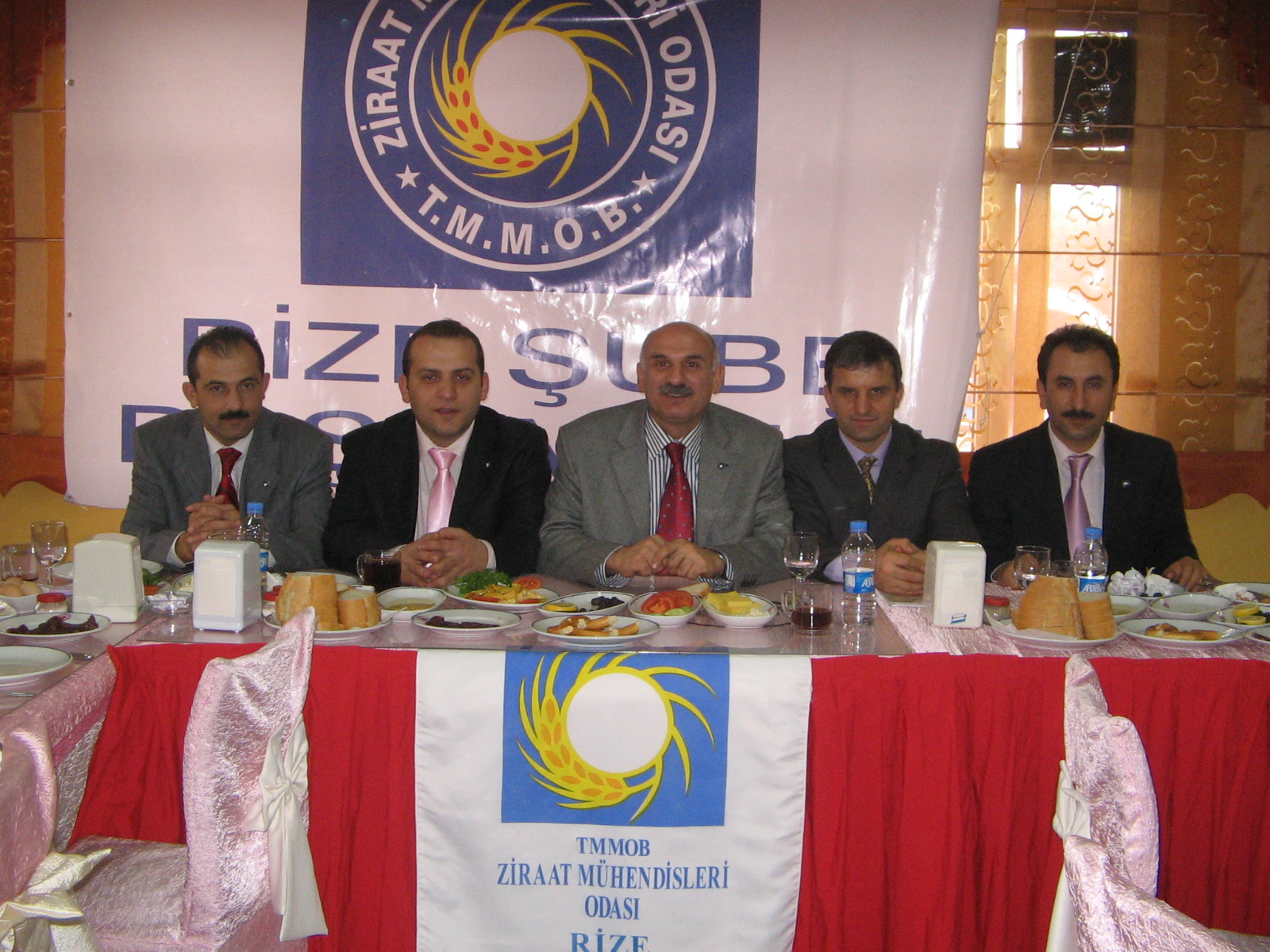 YÖNETİM KURULU ÜYELERİMİZ BASINLA TANIŞTI