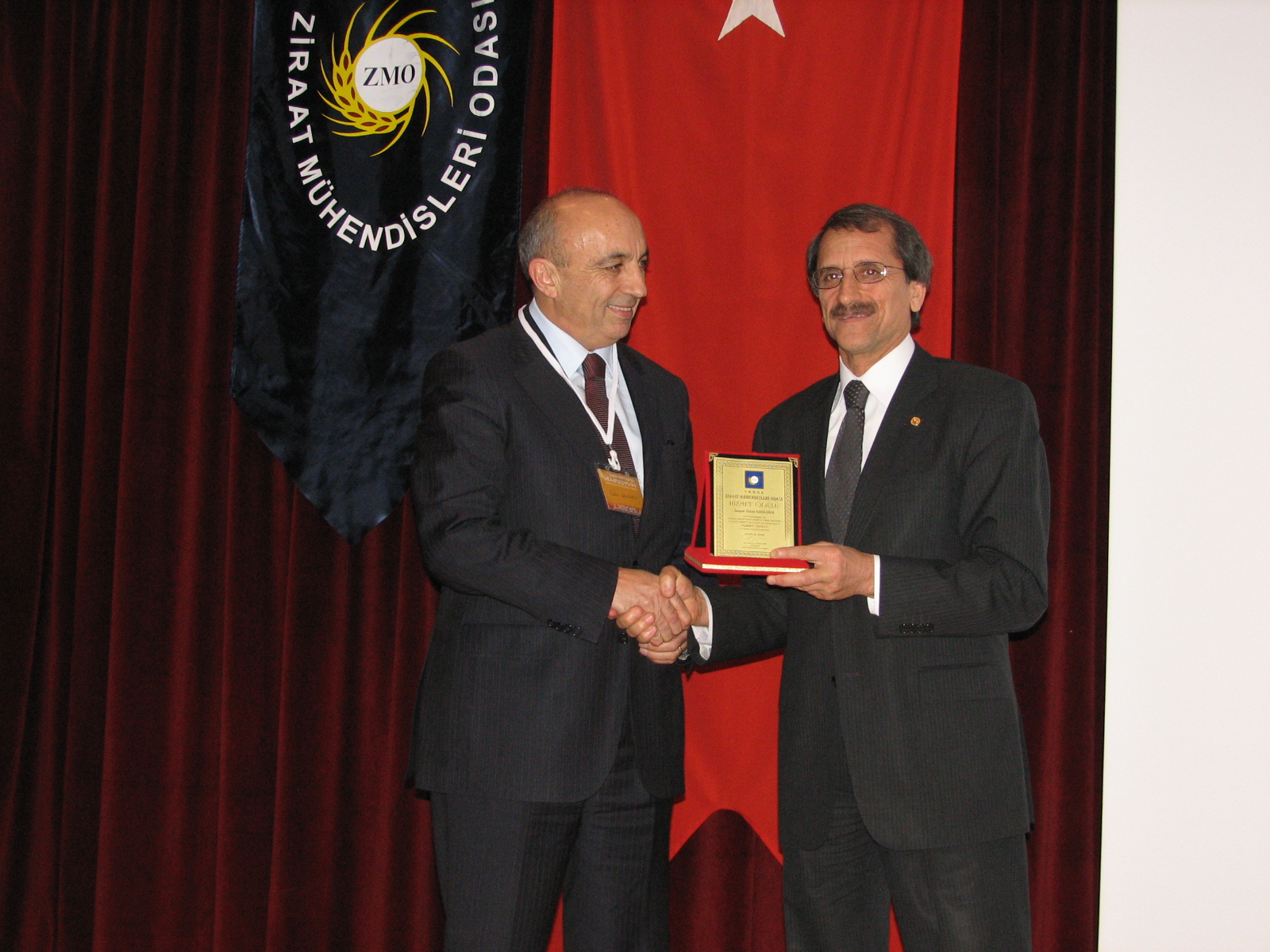 2007 YILI HİZMET ÖDÜLLERİNDEN BİRİ BURSA'YA