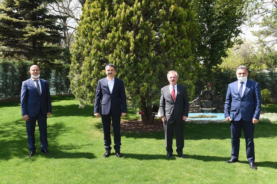 TARIM VE ORMAN BAKANI DR. BEKİR PAKDEMİRLİ`Yİ ZİYARET ETTİK 