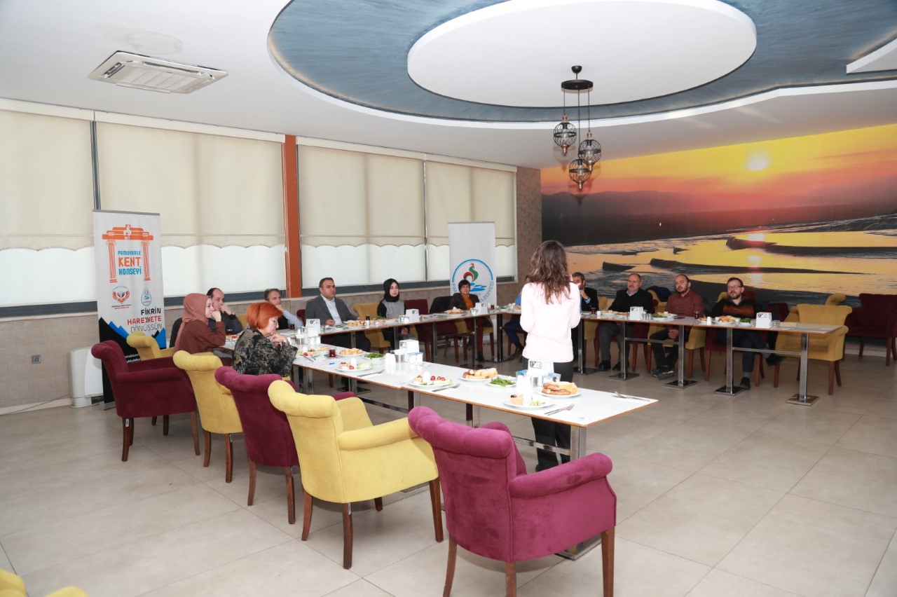 PAMUKKALE KENT KONSEYİ YÜRÜTME KURULU TOPLANTISI 