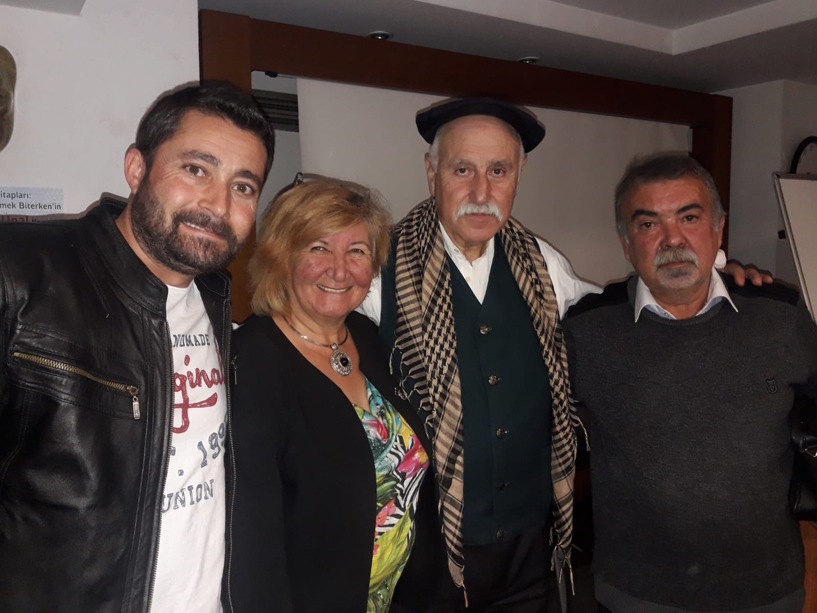 YAZAR ERHAN ÜNAL İLE KONFERANS VE SÖYLEŞİ 