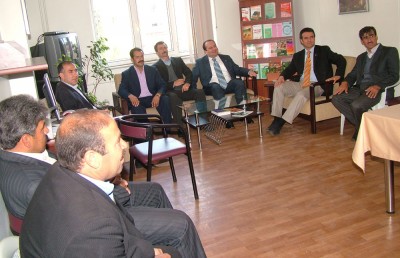 KÖY MUHTARLARINDAN ŞUBE BAŞKANLIĞIMIZA ZİYARET