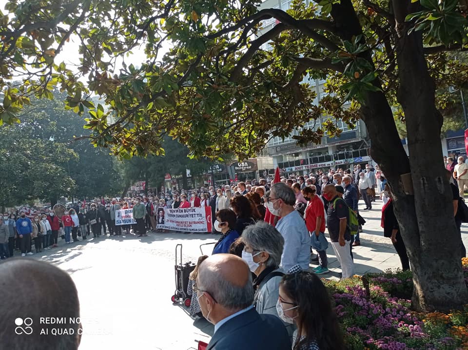 CUMHURİYET BAYRAMIMIZ KUTLU OLSUN