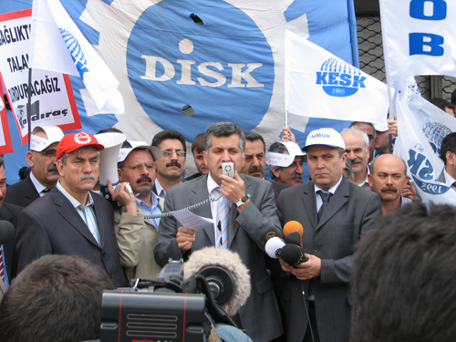 SSGSS TASARISINI PROTESTO İÇİN MİLLETVEKİLLERİNE FAKS GÖNDERİLDİ