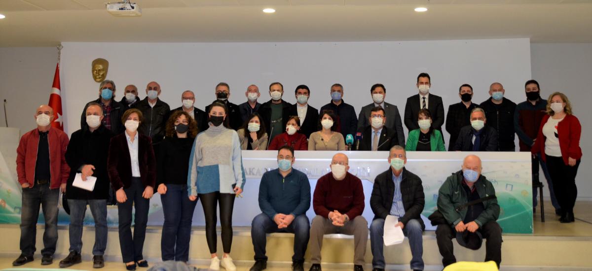 "YUNUSELİ HAVAALANI BURSALILAR'INDIR, ANKARA'DAN PLANLANAMAZ" BASIN AÇIKLAMASI