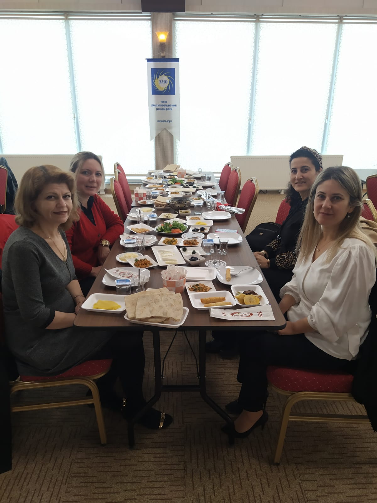 DÜNYA EMEKÇİ KADINLAR GÜNÜ 
