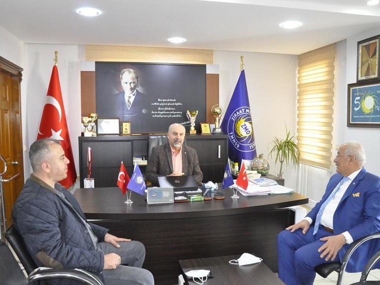 ÖNCEKİ DÖNEM MERSİN BÜYÜKŞEHİR BELEDİYE BAŞKANI BURHANETTİN KOCAMAZ IN ZİYARETİ