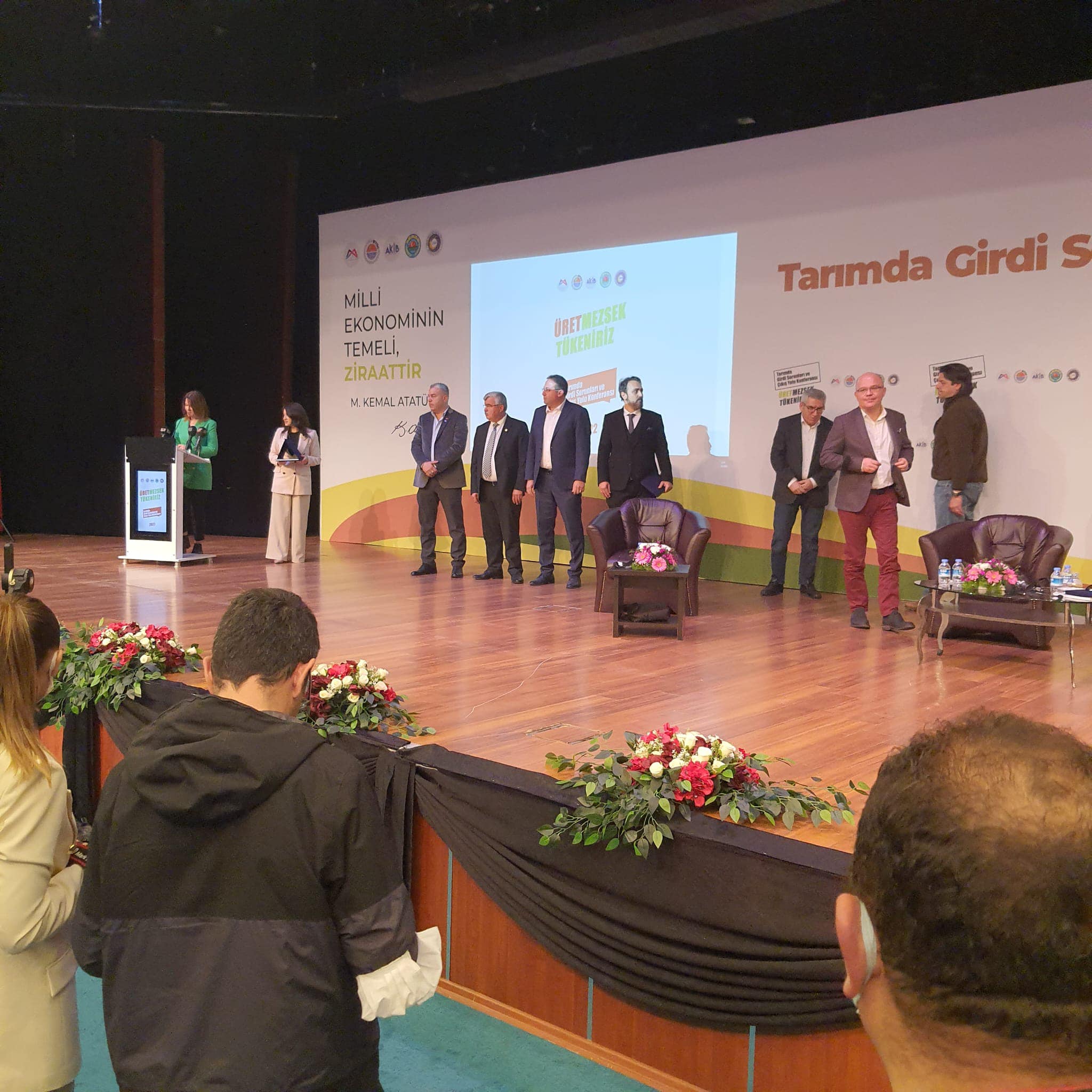 ÜRETMEZSEK TÜKENİRİZ KONFERANSI