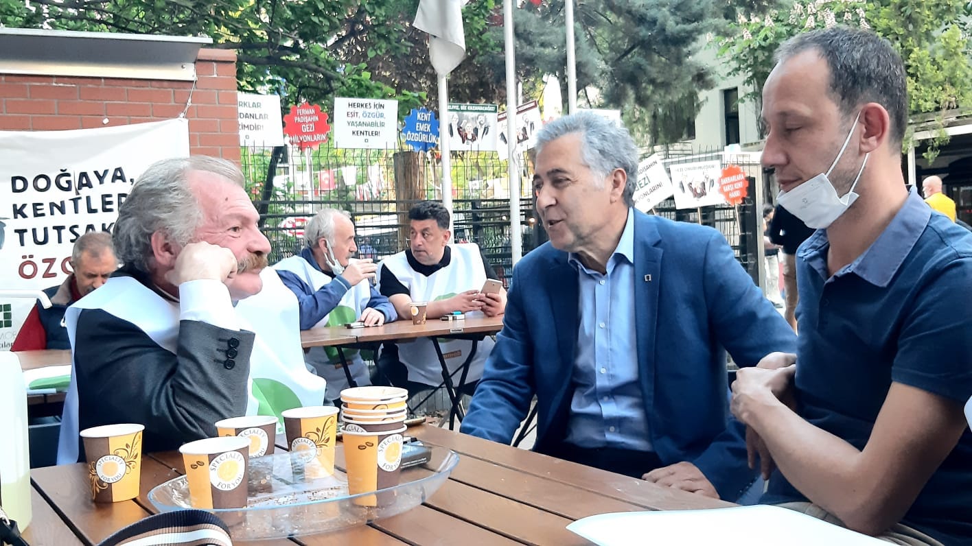 ADALET NÖBETİ'NİN 17. GÜNÜNDE, NÖBETİ ODA'MIZ DEVRALDI