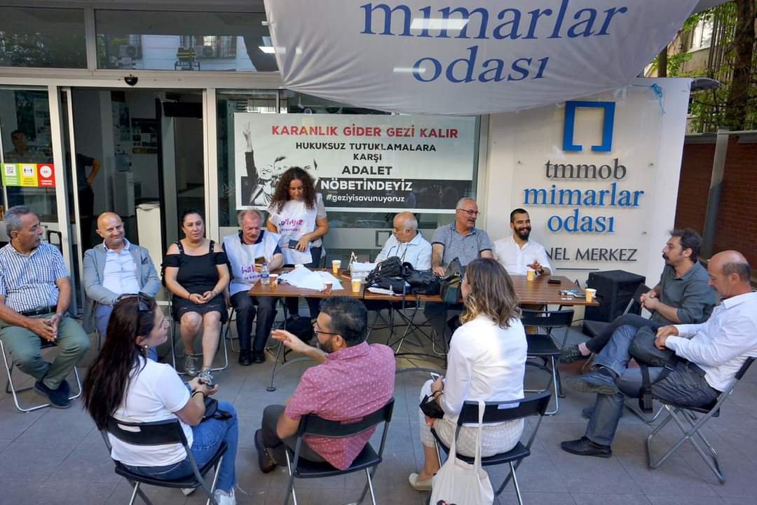 ADALET NÖBETİ'NİN 70. GÜNÜNDE NÖBETİ, ODA'MIZ VE BİRLEŞİK TAŞIMACILIK ÇALIŞANLARI SENDİKASI DEVRALDI