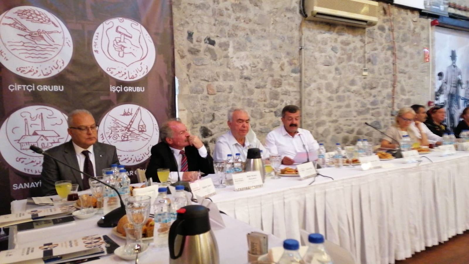 "İKİNCİ YÜZYILIN İZMİR İKTİSAT KONGRESİ-2023" ÇİFTÇİ GRUBU ÖN BULUŞMA TOPLANTISINA KATILDIK