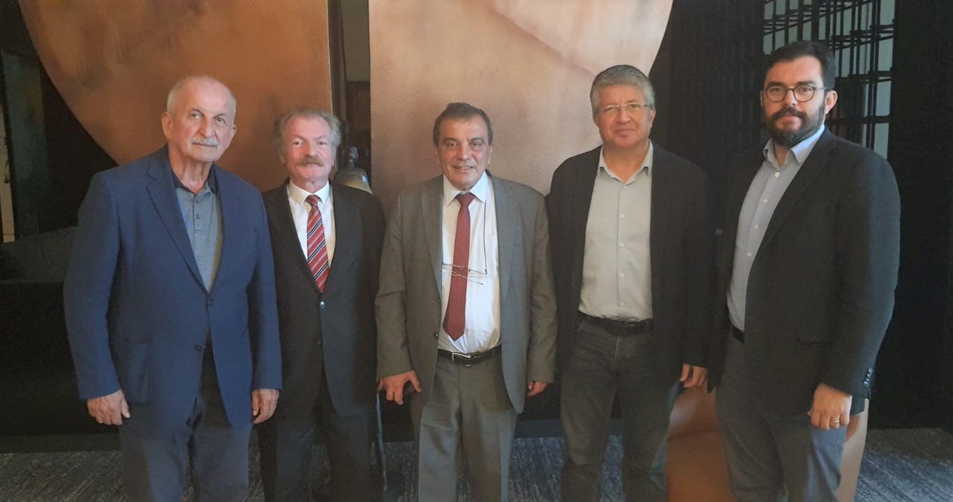 "BİGA YARIMADASI'NDA MİMARLIK VE GELECEK" CUMHURİYETİN İKİNCİ YÜZYILINA DOĞRU MİMARLIK VE KENTLEŞME BULUŞMALARININ İLKİ ÇANAKKALE'DE DÜZENLENDİ