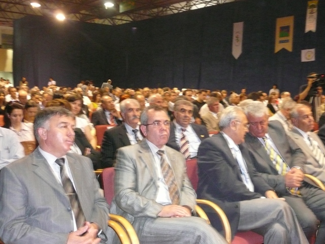 VİNOLİVE 2008 5. ŞARAP, ZEYTİN, ZEYTİNYAĞI VE TEKNOLOJİLERİ FUARI VE SEMPOZYUMU YAPILDI