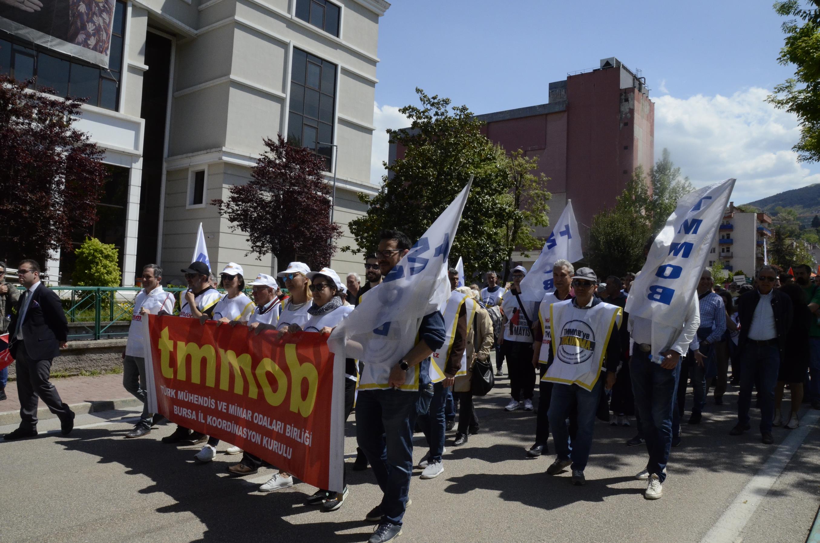 EMEĞİMİZ VE GELECEĞİMİZ İÇİN 1 MAYIS`TA ALANLARDAYDIK