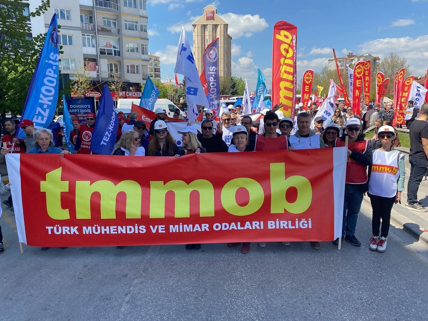 YAŞASIN 1 MAYIS