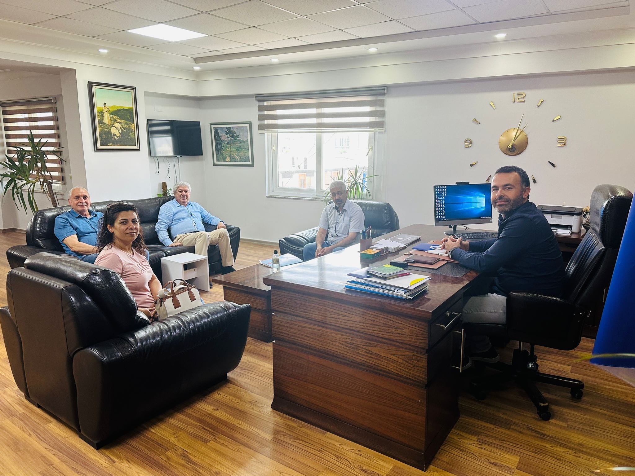 İNSAN HAKLARI DERNEĞİ`NDEN ŞUBEMİZE ZİYARET 