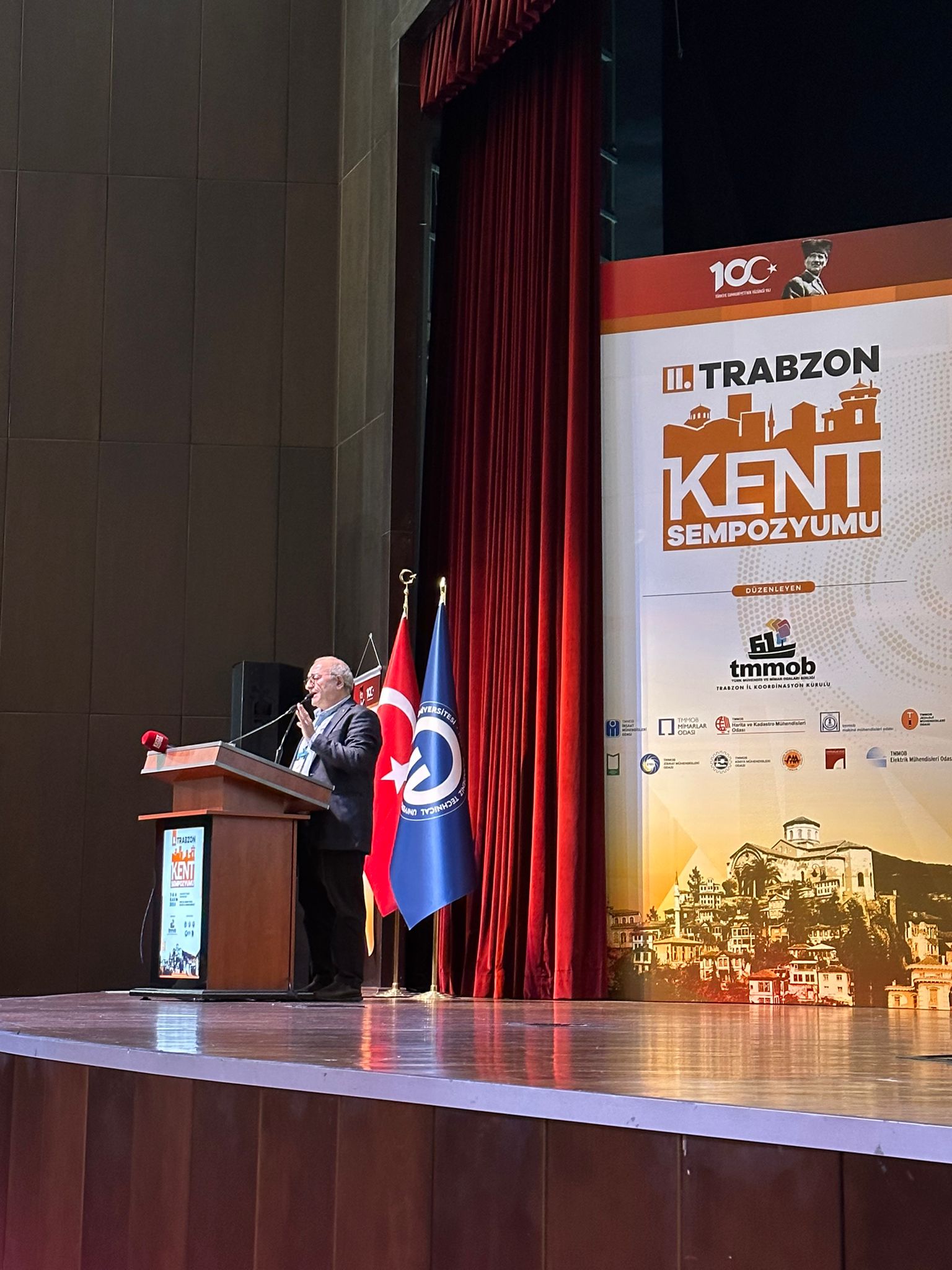 II. TRABZON KENT SEMPOZYUMU'NA KATILDIK