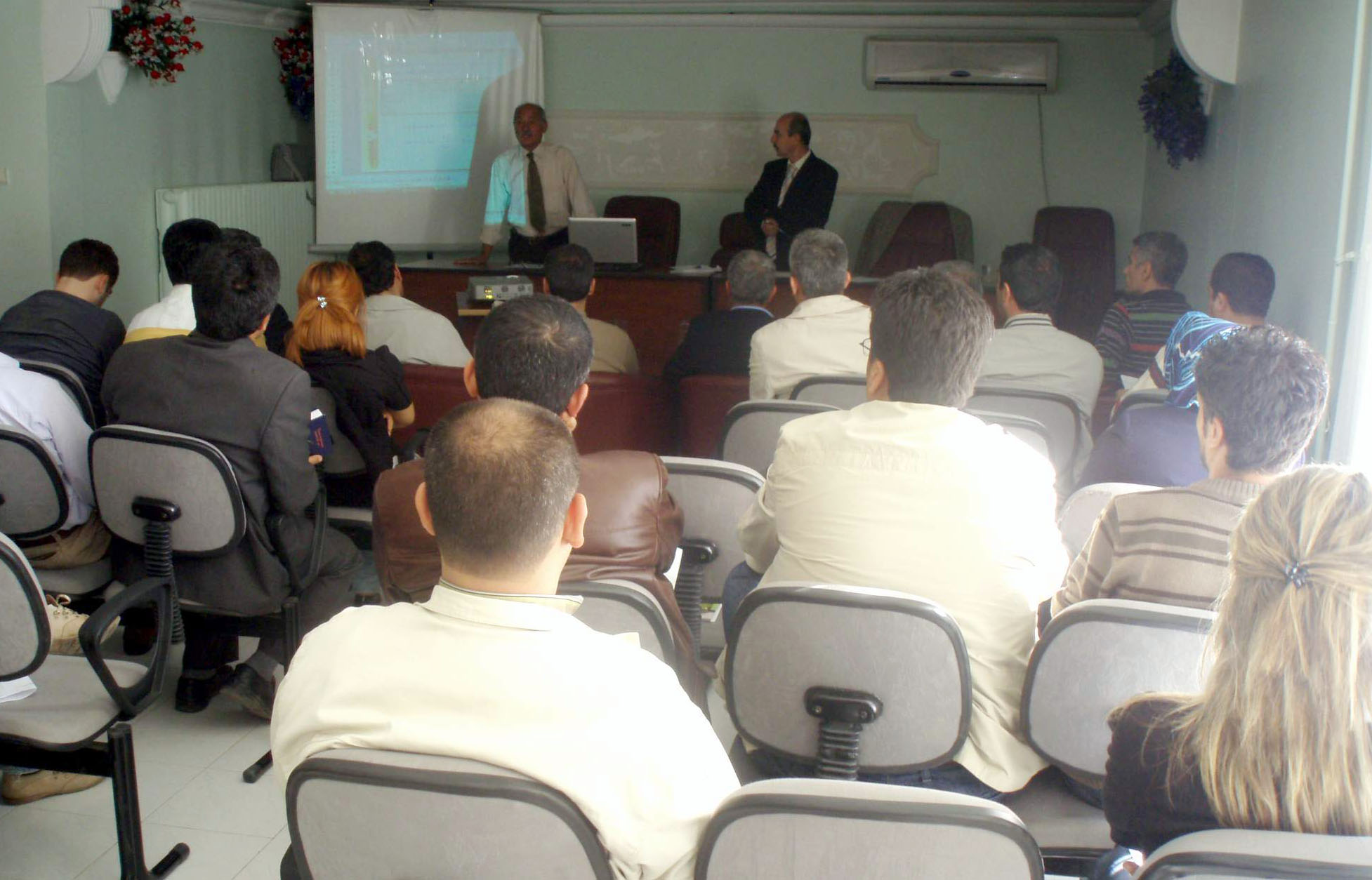 ADIYAMAN'DA BİLİRKİŞİ EĞİTİMİ